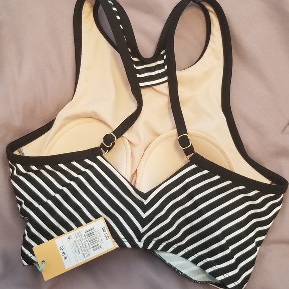 NWT Women's Swim Top - Picture 2 of 4